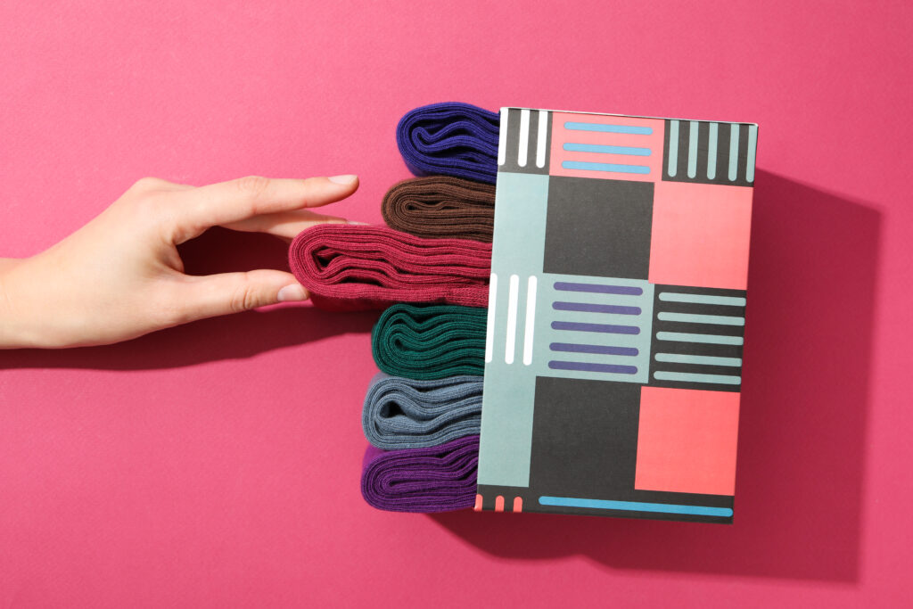 Sourcing Socks in Bulk: A Strategic Move for UK Fashion Retailers